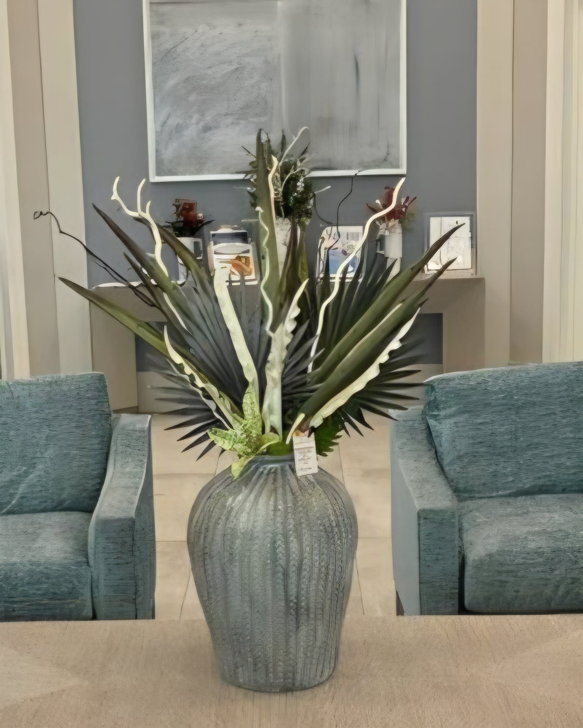 PATE - Floor or table Agave in cement vase