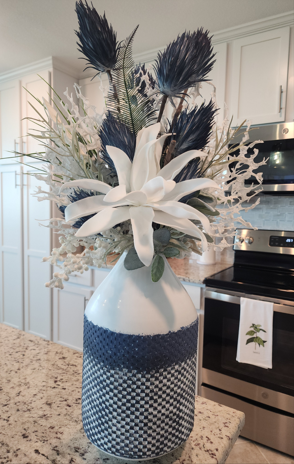 Coastal blue metal vase 3